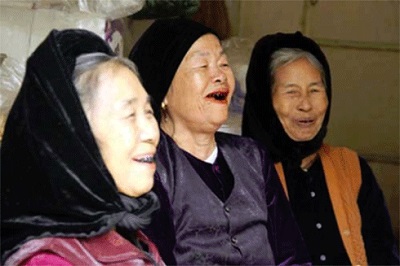 Tục ăn trầu ở làng Phú Lễ  - ảnh 1