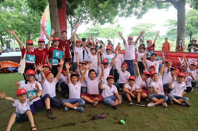 Cho con mùa hè hạnh phúc giữa Thủ đô đông đúc - ảnh 2