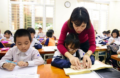 Hà Nội đề nghị các trường thu học phí không dùng tiền mặt - ảnh 1