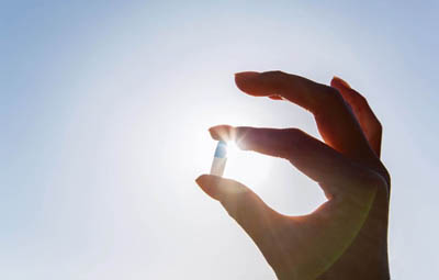 Viên uống chống nắng: Không thần kỳ như quảng cáo - ảnh 1