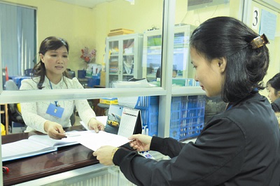 Nghiêm cấm việc biếu, tặng quà Tết cho lãnh đạo cấp trên - ảnh 1