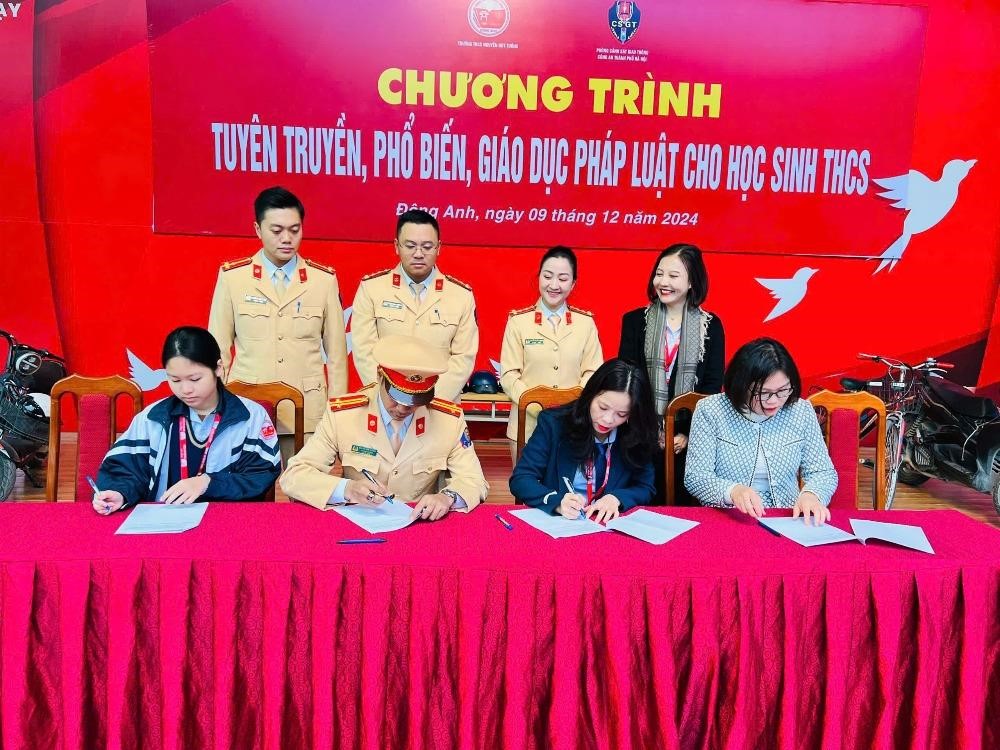 Tuy n Truy n Ki n Th c ATGT T i Tr ng THCS Nguy n Huy T ng Gi o D c 