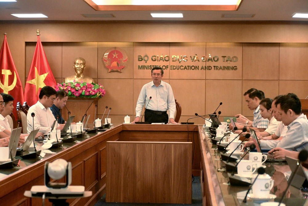 Thúc đẩy phong trào “Bình dân học vụ số: Vai trò chủ lực của ngành Giáo dục trong chuyển đổi số - ảnh 1