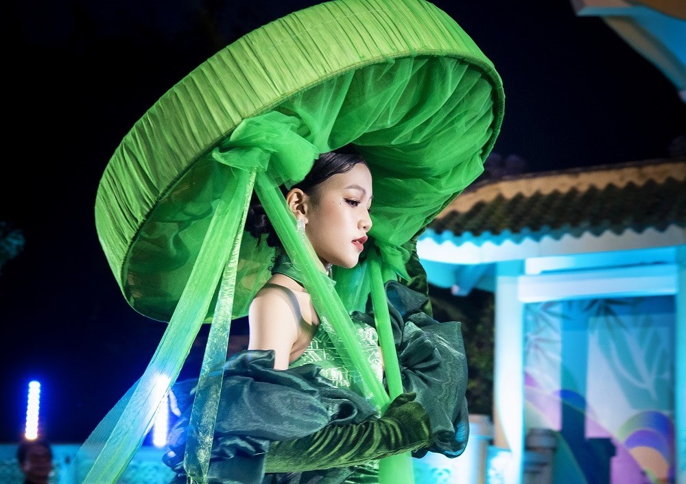 M u Nh H i Ph ng n T ng V i o D i L y C m H ng T Y m o p M u Nh H i Ph ng n T ng V i o D i L y C m H ng T Y m o p