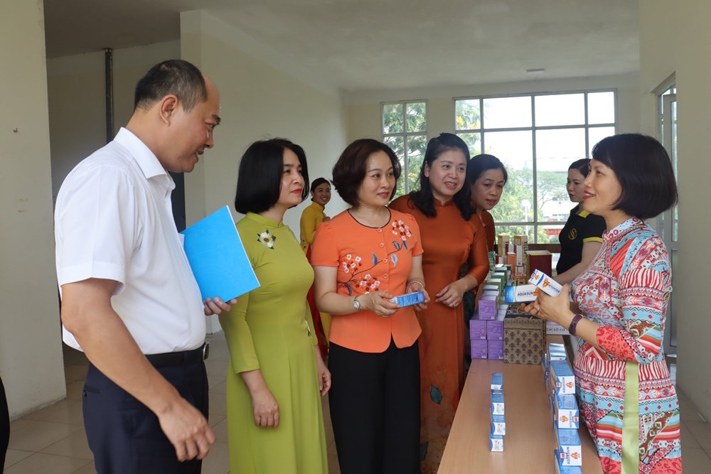 Hội LHPN quận Hoàng Mai: Thành lập hợp tác xã do nữ làm chủ, ra mắt câu lạc bộ Phụ nữ trẻ - ảnh 5