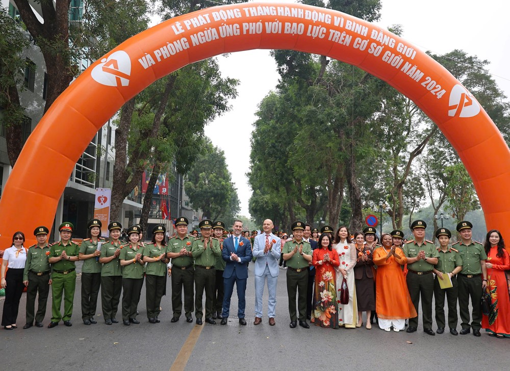 Lực lượng công an nhân dân đồng hành cùng tiến trình bình đẳng giới - ảnh 5