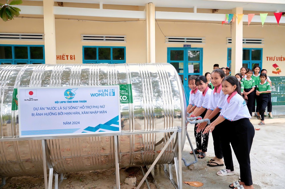Giúp phụ nữ được tiếp cận nguồn nước sạch - ảnh 2