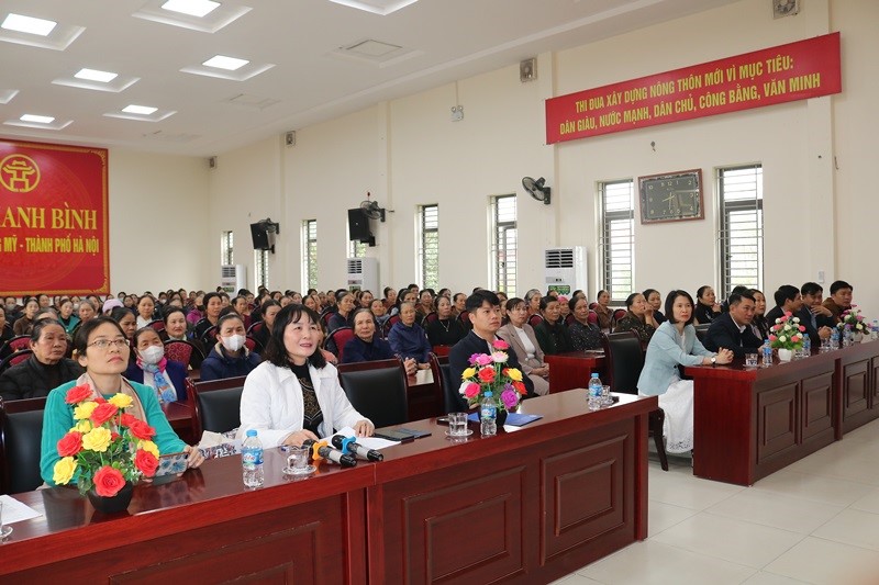 Hội LHPN huyện Chương Mỹ hướng dẫn trẻ em phòng chống xâm hại, tự bảo vệ mình - ảnh 1