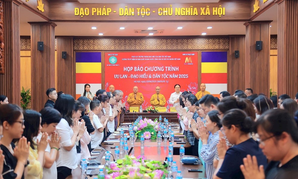 Chương trình Vu lan đề cao lòng hiếu thảo, biết ơn cội nguồn - ảnh 1