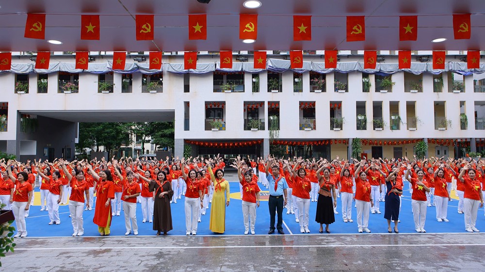 Đồng diễn dân vũ, hội viên lớn nhất tham gia 83 tuổi - ảnh 9