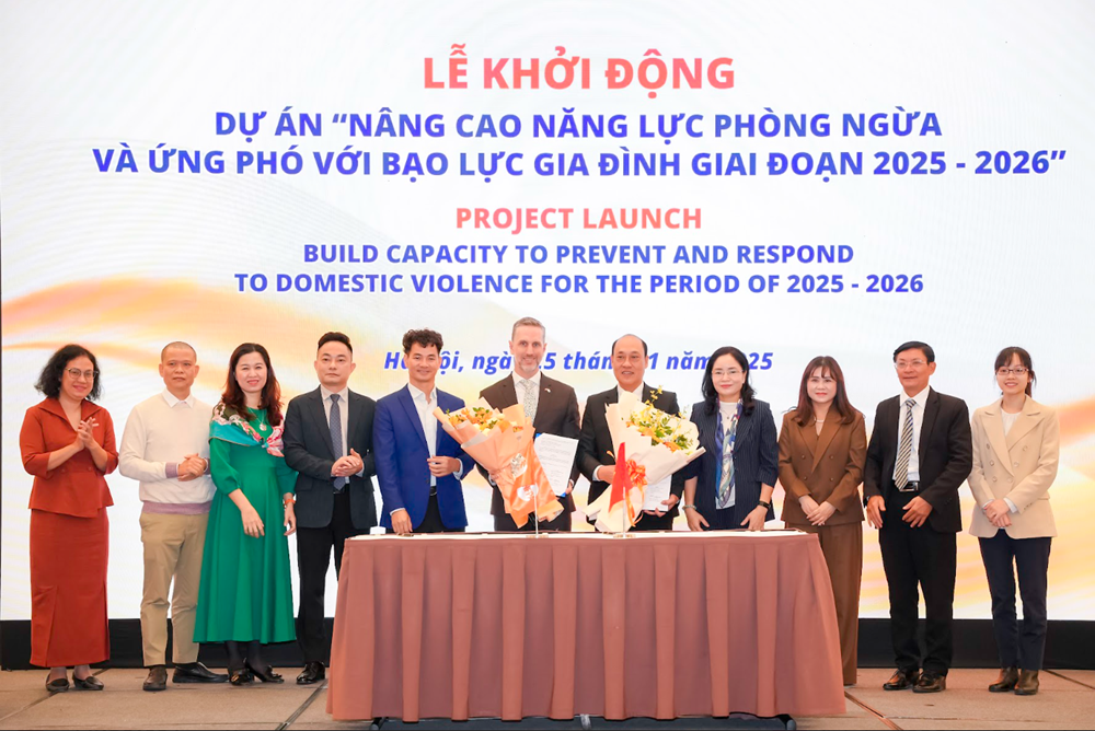 Khởi động dự án ứng phó với bạo lực gia đình trong kỷ nguyên số - ảnh 1