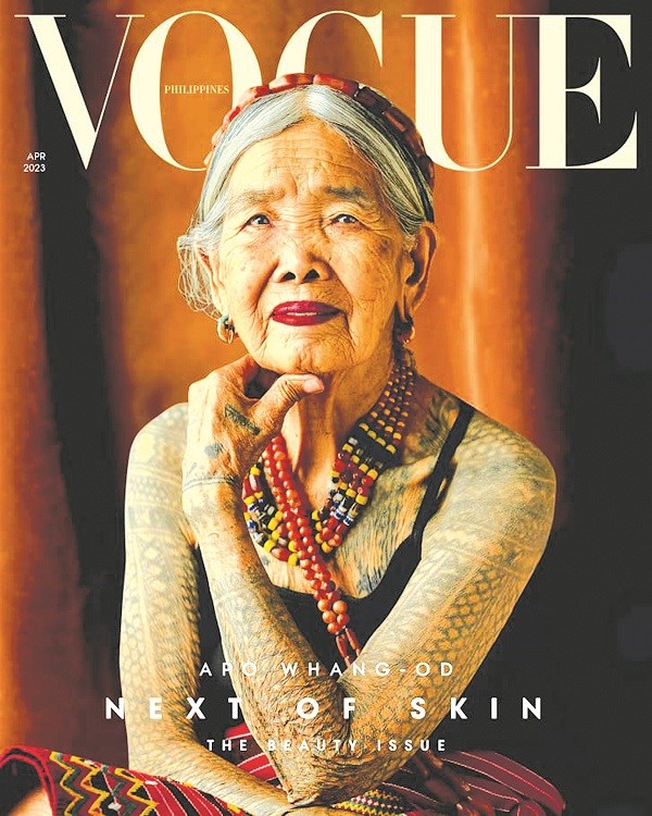Cụ bà 106 tuổi giữ truyền thống xăm hình cổ của người Philippines - ảnh 1