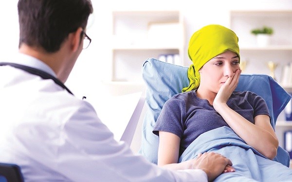Khi nào có thể sinh con sau khi điều trị ung thư vú?  - ảnh 1