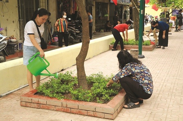 “Tổ dân phố văn hóa kiểu mẫu” góp phần xây dựng Thủ đô văn minh, hòa bình - ảnh 3