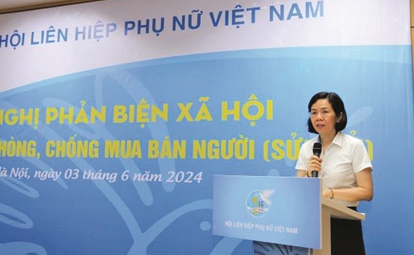 Tăng cường cơ sở pháp lý để Hội phụ nữ thực hiện chức năng bảo vệ phụ nữ, trẻ em - ảnh 2