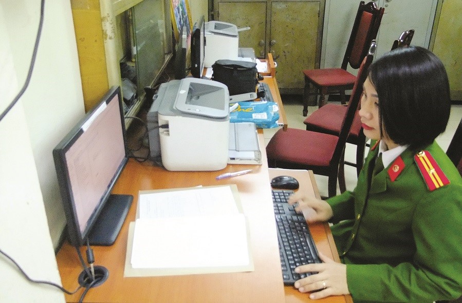 “Bông hồng thép” góp sức vì bình yên cho Thủ đô - ảnh 2
