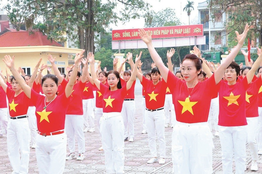 Phát huy vai trò của phụ nữ Việt Nam trong thời đại mới - ảnh 2