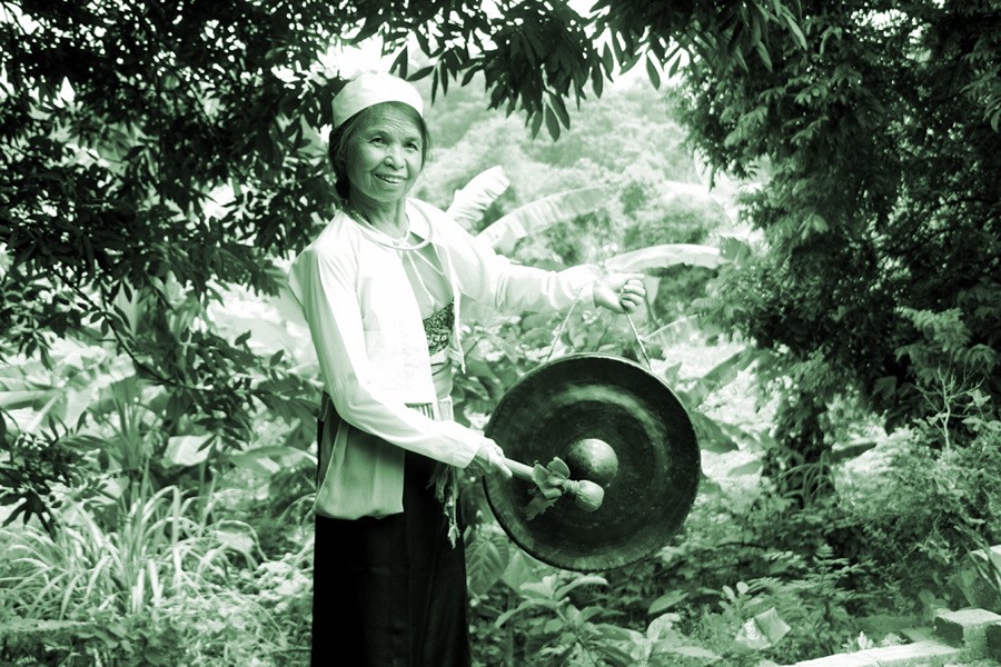 Nghệ nhân tâm huyết với cồng chiêng - ảnh 1
