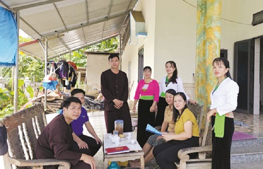 Cùng phụ nữ dân tộc thiểu số thay đổi “nếp nghĩ, cách làm”  - ảnh 2