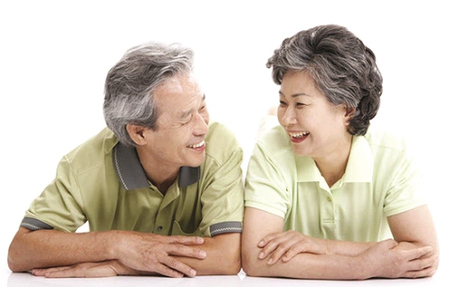 Bảo vệ sức khỏe người cao tuổi trong mùa hè - ảnh 2