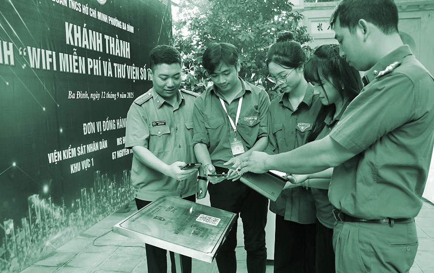Người trẻ xung kích trên tuyến đầu “chuyển đổi số” - ảnh 1