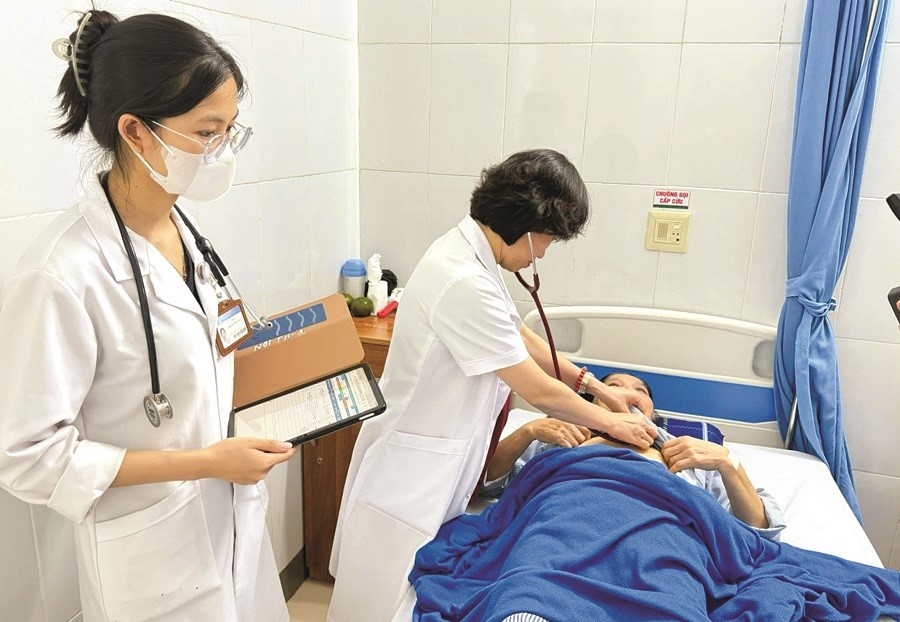 Ngộ độc methotrexate do sử dụng sai liều thuốc - ảnh 1