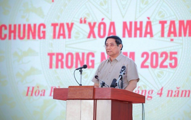 Chùm ảnh: Thủ tướng Phạm Minh Chính tham gia khởi công, đào móng nhà cho hộ nghèo - ảnh 2