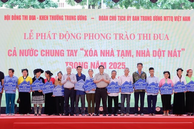 Chùm ảnh: Thủ tướng Phạm Minh Chính tham gia khởi công, đào móng nhà cho hộ nghèo - ảnh 6