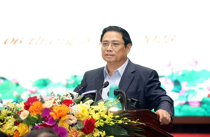 Thường trực Chính phủ làm việc với Ban Thường vụ Thành ủy Hà Nội tìm giải pháp thúc đẩy phát triển kinh tế-xã hội Thủ đô - ảnh 1