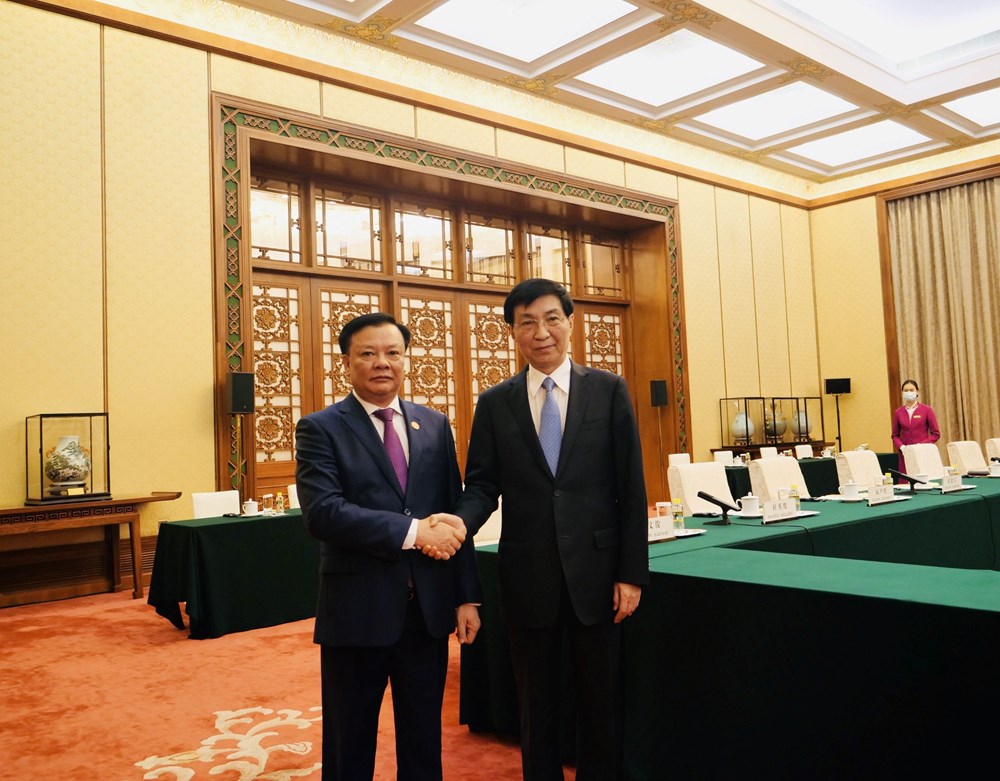 Đoàn đại biểu cấp cao thành phố Hà Nội chào xã giao Chủ tịch Chính hiệp Trung Quốc Vương Hộ Ninh  ​ - ảnh 1
