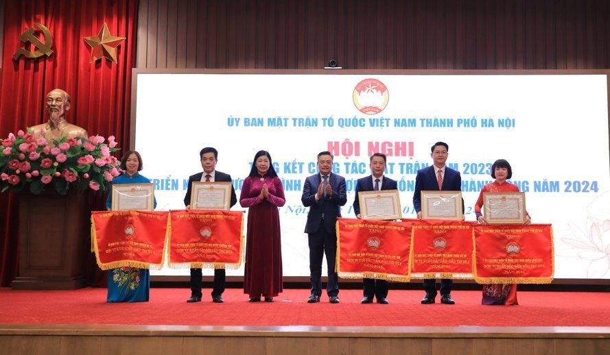 Nâng cao hiệu quả hoạt động, tổ chức thành công Đại hội MTTQ Việt Nam các cấp TP Hà Nội - ảnh 2