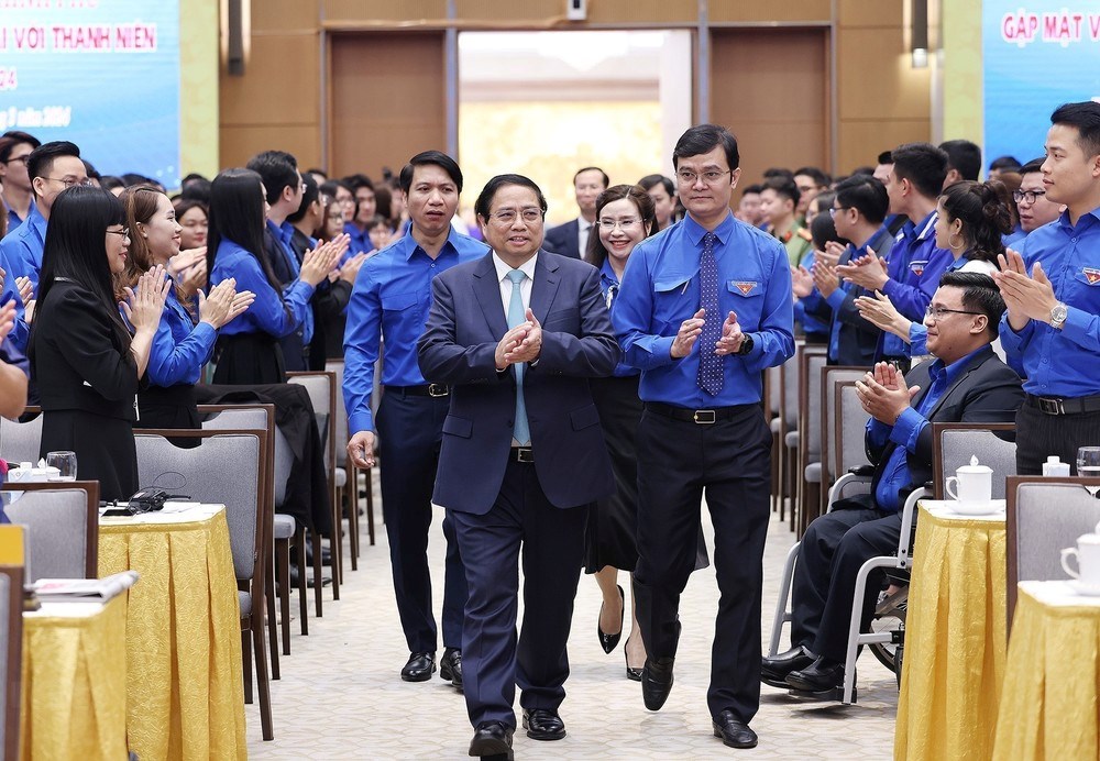 Thủ tướng Phạm Minh Chính đang đối thoại với Thanh niên Việt Nam - ảnh 1