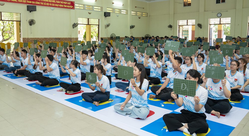 Thanh niên Việt Nam nói không với thuốc lá và thuốc lá điện tử - ảnh 2
