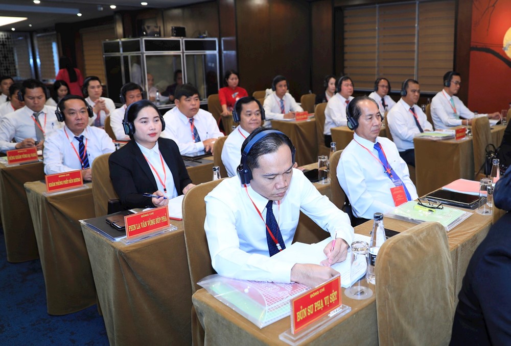 Hà Nội bồi dưỡng công tác đảng, đoàn thể cho 31 cán bộ Thủ đô Viêng Chăn - Lào - ảnh 1