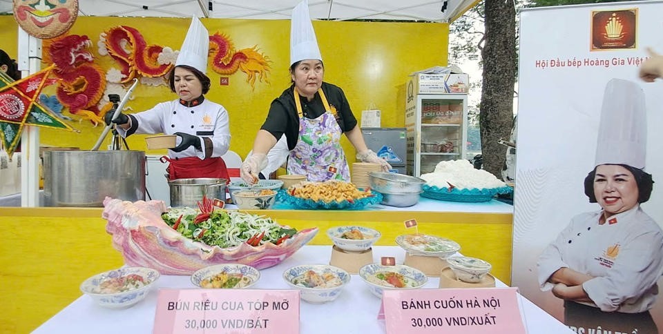 ​  Nhiều dấu ấn qua chương trình “Những ngày Hà Nội tại TP Hồ Chí Minh” - ảnh 1