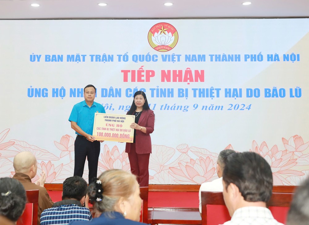 ​  Ủy ban MTTQ Việt Nam TP Hà Nội đã tiếp nhận hơn 26 tỷ đồng ủng hộ đồng bào vùng bão lũ - ảnh 2