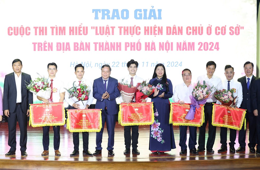 Chia sẻ kinh nghiệm thực tiễn trong quá trình triển khai thực hiện Luật dân chủ ở cơ sở - ảnh 3