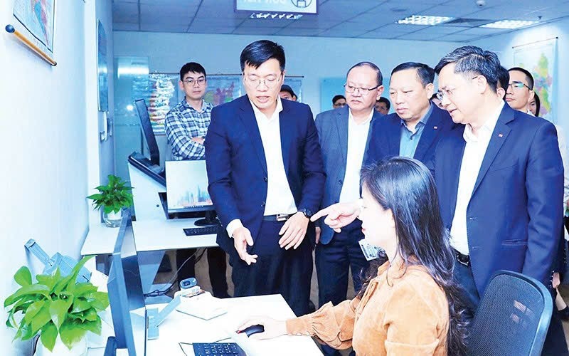 Đẩy mạnh chuyển đổi số trong Đảng bộ Thành phố Hà Nội - ảnh 1