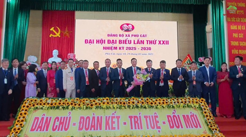 Đảng bộ xã Phú cát, huyện Quốc Oai tổ chức thành công Đại hội điểm khối xã - ảnh 1