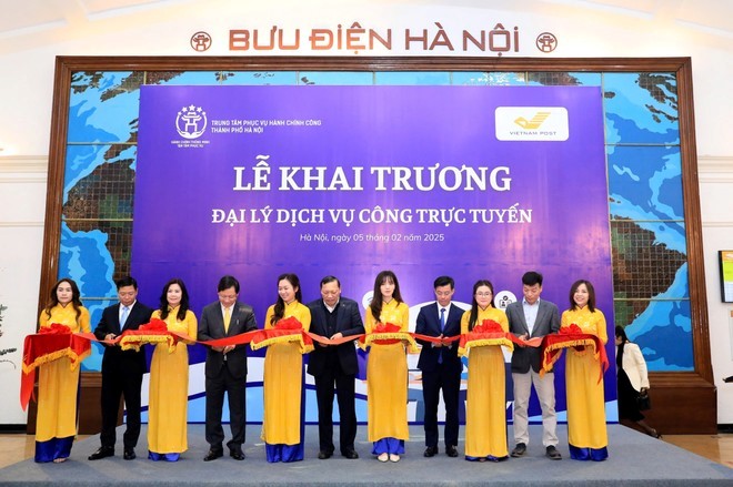 Hà Nội khai trương đại lý dịch vụ công thí điểm đầu tiên ở quận Hoàn Kiếm - ảnh 1