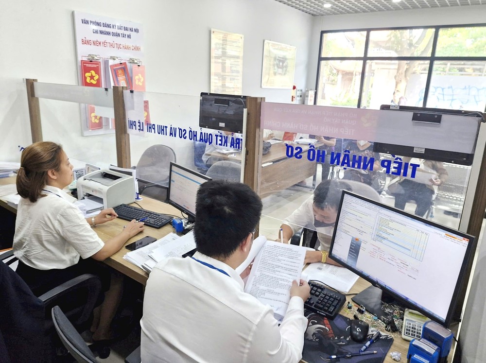 Phát triển chính quyền điện tử, chính quyền số là “điểm sáng” của cải cách hành chính - ảnh 1