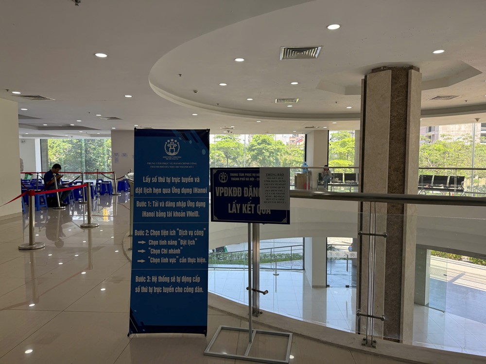  Hà Nội: Không còn cảnh người dân xếp hàng chờ xử lý thủ tục hành chính liên quan lĩnh vực đất đai - ảnh 1
