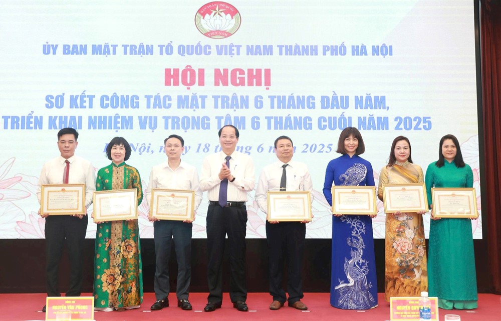 MTTQ phải tiếp tục là hạt nhân tập hợp mọi tầng lớp nhân dân khơi lên trách nhiệm, khát vọng phát triển Thủ đô  ​ - ảnh 2
