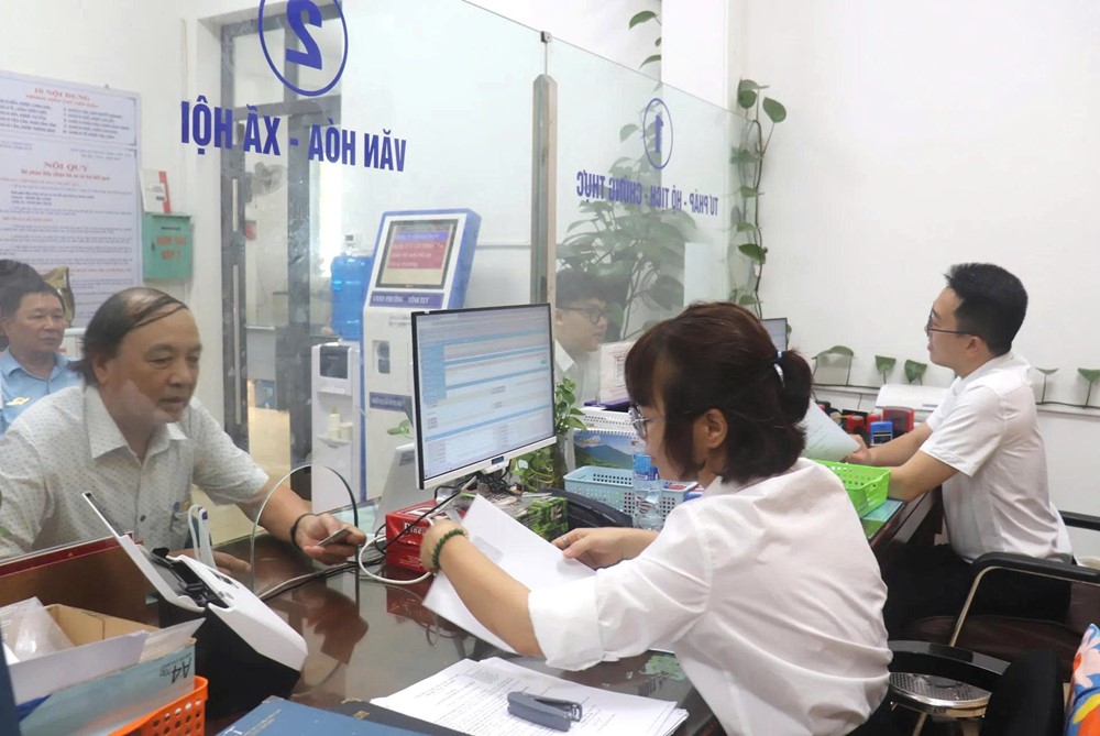 Hà Nội: Bài bản, chủ động, hướng tới bộ máy hành chính tinh gọn, phục vụ tốt nhất cho người dân - ảnh 1