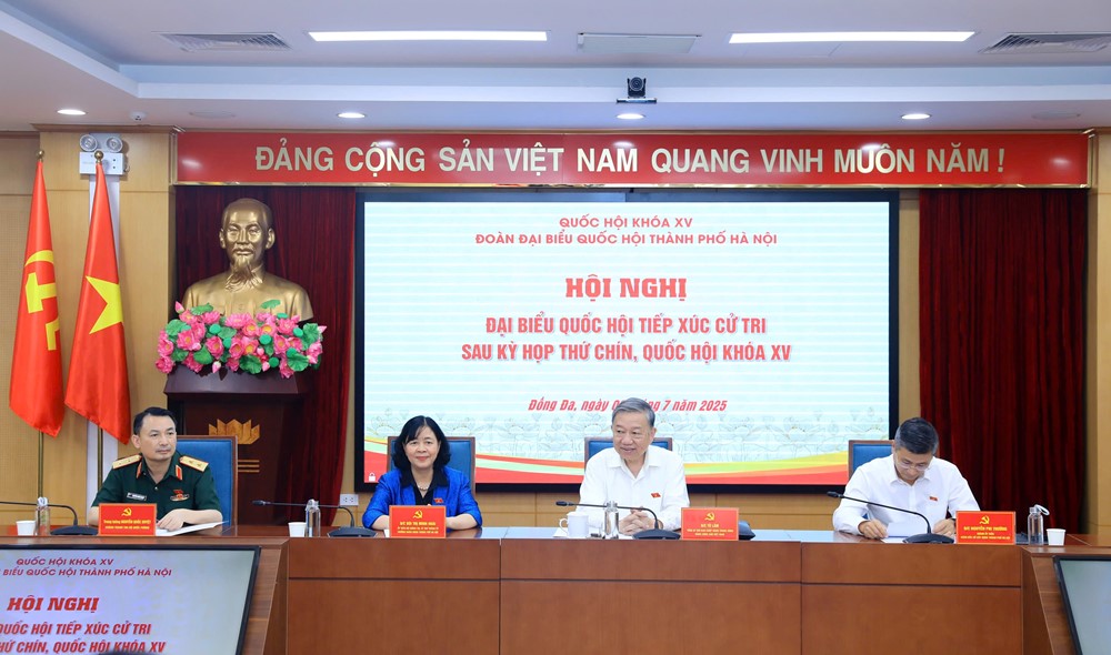 Tổng Bí thư Tô Lâm tiếp xúc cử tri Hà Nội sau Kỳ họp thứ 9, Quốc hội khóa XV - ảnh 1