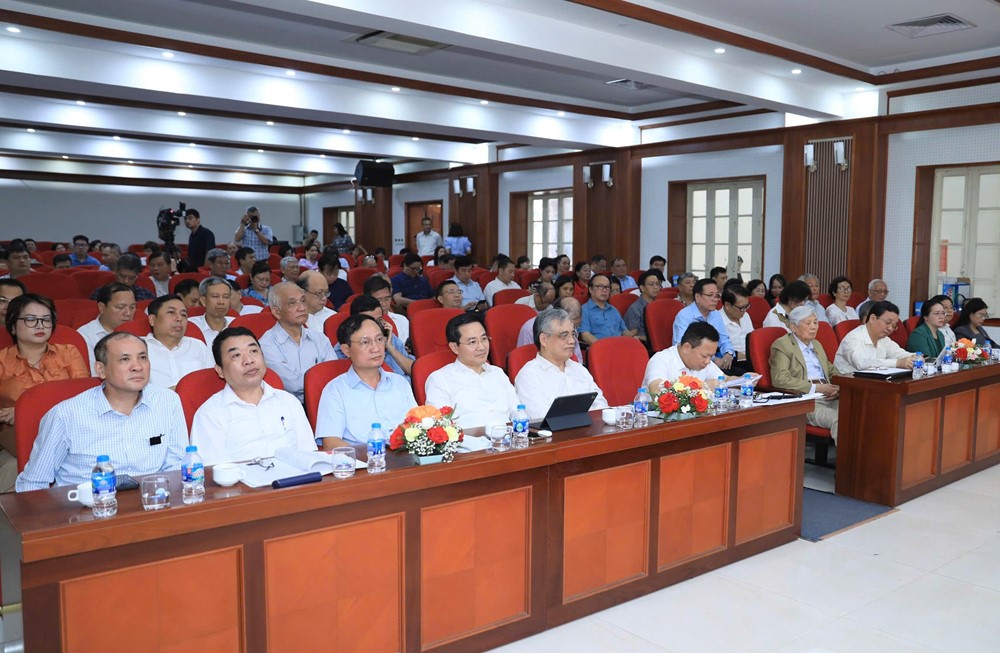 Chung tay xây dựng Hà Nội đẹp hơn, phát triển hơn, xứng đáng hơn với vai trò, vị thế Thủ đô của cả nước - ảnh 2