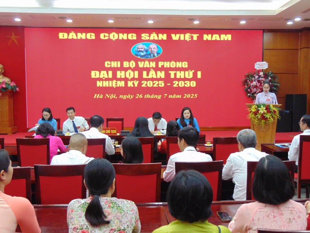 Chi bộ Văn phòng Uỷ ban MTTQ Việt Nam TP Hà Nội tổ chức Đại hội lần thứ I, nhiệm kỳ 2025 - 2030 - ảnh 2
