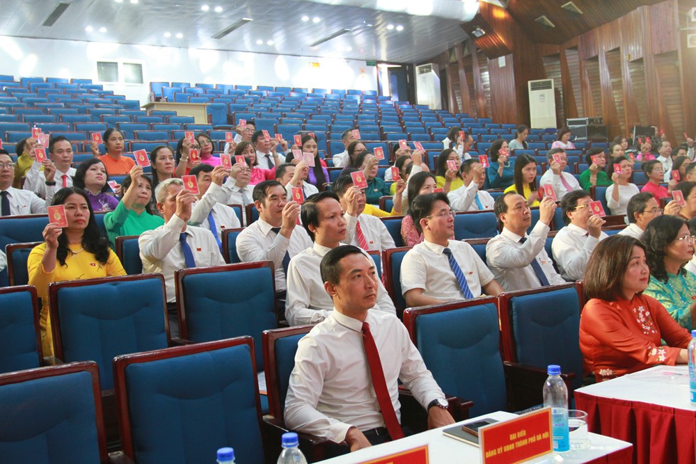 Niềm tin của cán bộ, đảng viên và nhân dân với Đảng ngày càng được củng cố và sâu sắc hơn - ảnh 1