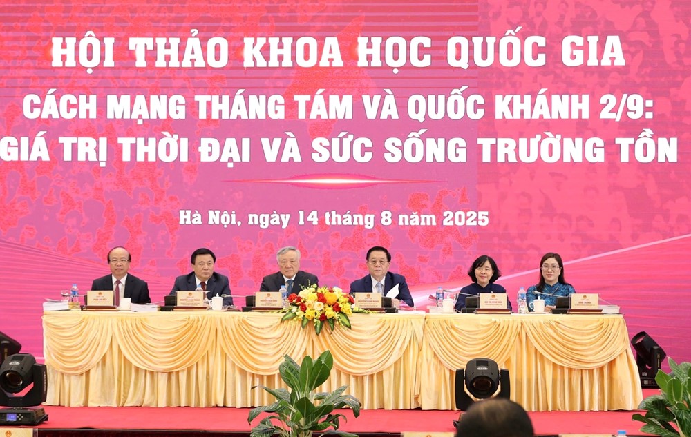 Các tham luận phản ánh khá toàn diện, đầy đủ và sâu sắc về các chặng đường phát triển của cách mạng Việt Nam 80 năm qua - ảnh 1