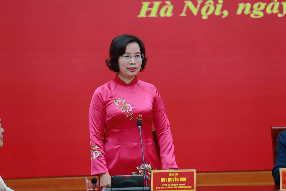 Đồng chí Bùi Huyền Mai được cử giữ chức Phó Chủ tịch Thường trực Ủy ban MTTQ Việt Nam TP Hà Nội  - ảnh 4